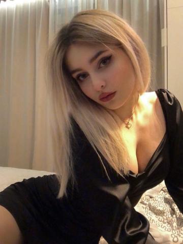 София Знойная Блондинка фото 2